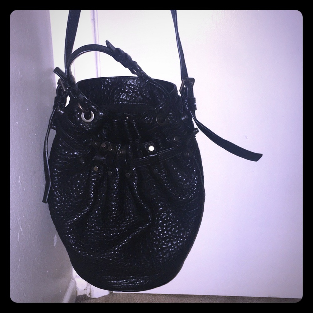 Bucket purse